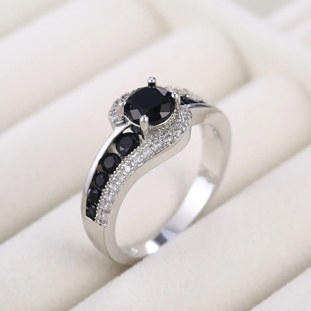 EFLAVOUR™ Special-interest Black Stone Women Wedding Ring