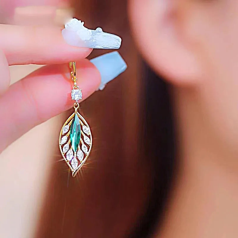EFLAVOUR™ Foliar Elegance: High-end leaf earrings