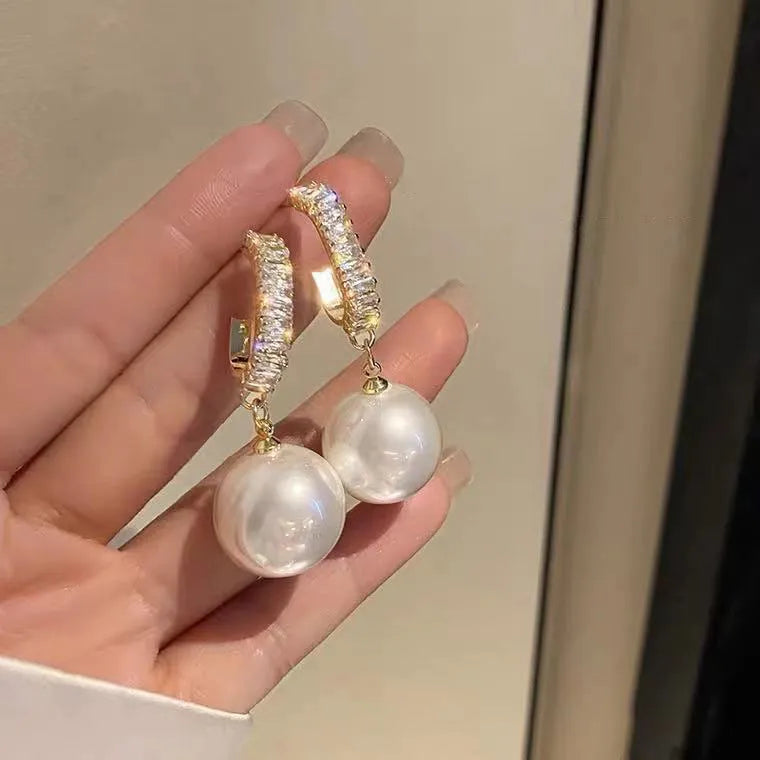 EFLAVOUR™ New Classic Elegant Pearl Dangle Earrings