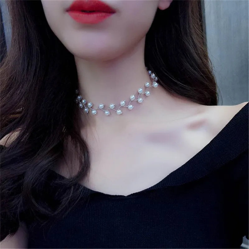 EFLAVOUR™ Pearl Clavicle Chain