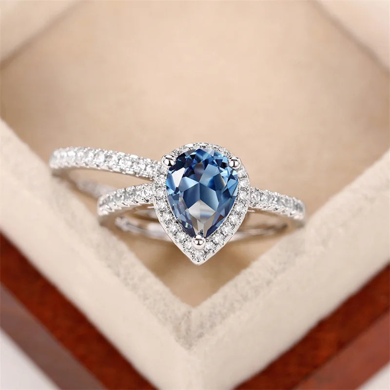 EFLAVOUR™ Elegant Pear Blue CZ Wedding Ring Set